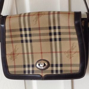 Vintage Burberrys Prosum Shoulderbag